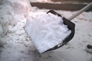 1 of the 15 DIY home improvement hacks from MHx Designs talks about snow shoveling